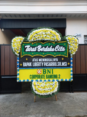 Papan Bunga Duka di Kompa