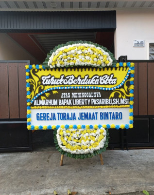 Papan Bunga Duka di Kompa