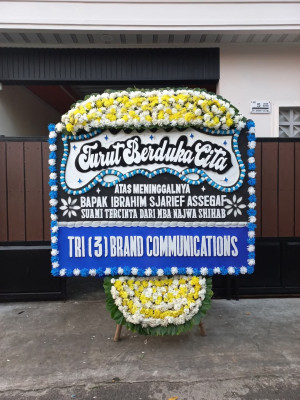 Papan Bunga Duka di Kompa